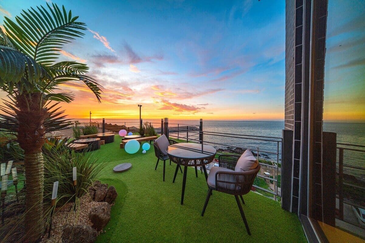 은은한 파도와 불멍을 닮은 바베큐, 마음이 쉬어가는 영덕 연화문호텔