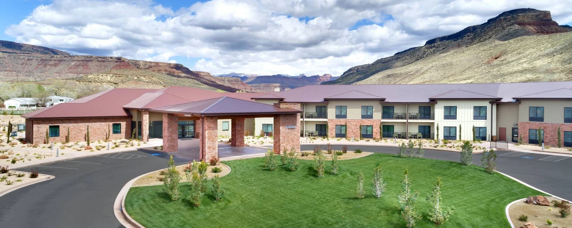 패밀리 앤 프렌즈 하우스 전망