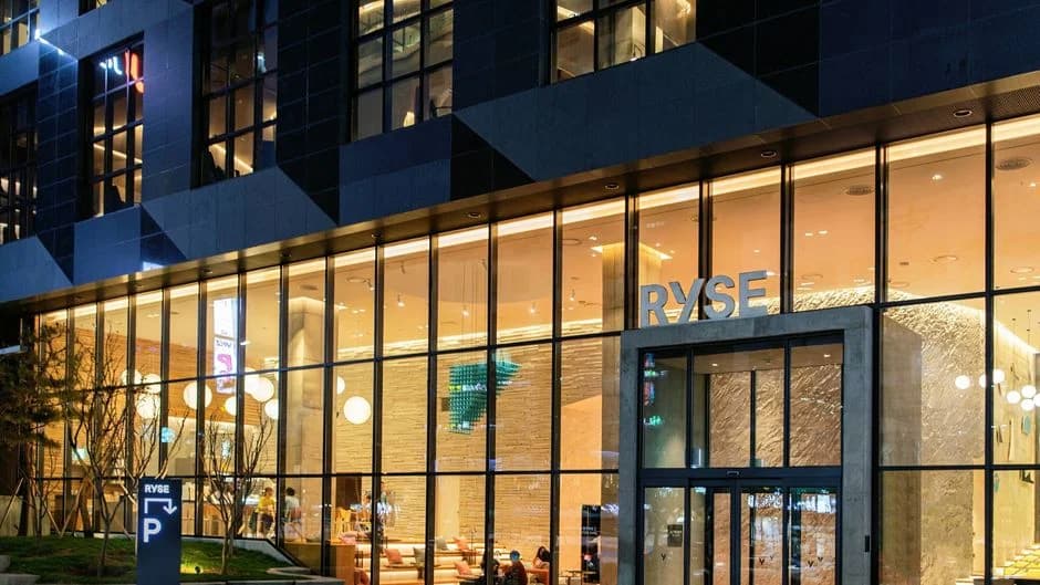 라이즈 오토그래프 컬렉션 조식